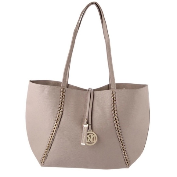 Badgley Mischka Handbags - Badgley Mischka Decorative Chain Tote